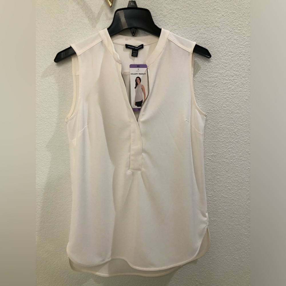 NWT Hilary Radley  sleeveless blouse size XS